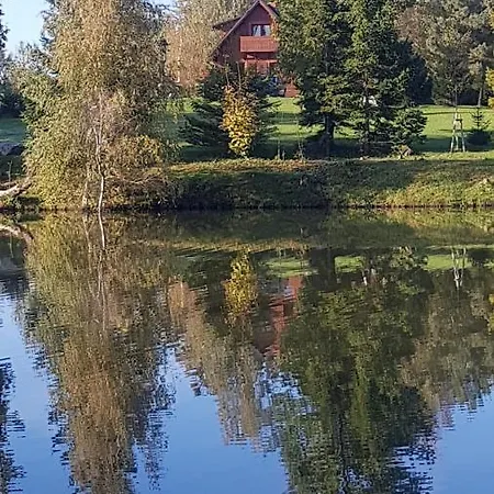公寓 Radhostsky Rybnik 特罗亚诺维采