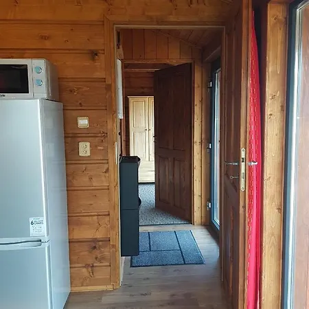 公寓 Radhostsky Rybnik 特罗亚诺维采